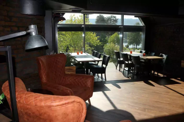 tasty-house-restaurant-1